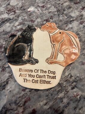 Smoky mountain Ceramic Dog & Cat Plaque - 'Beware of the Dog'
